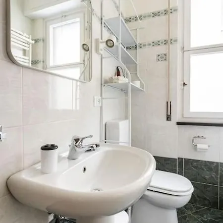 דירה Liguria- Chiavari: A Trenta Passi Dal Mare *