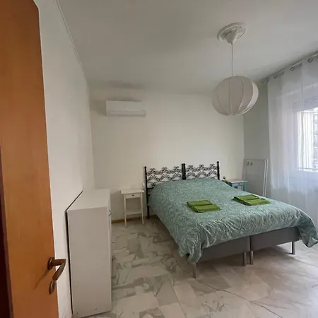 Liguria- Chiavari: A Trenta Passi Dal Mare 基亚瓦里